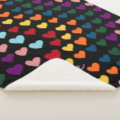 Couverture Sherpa Amour avec arc-en-ciel de cœurs (3/4)