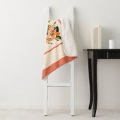 Couverture Sherpa Apricot Azalea sur la crème Taille King (En situation)