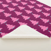 Couverture Sherpa Arbres de Noël rose contemporain (3/4)
