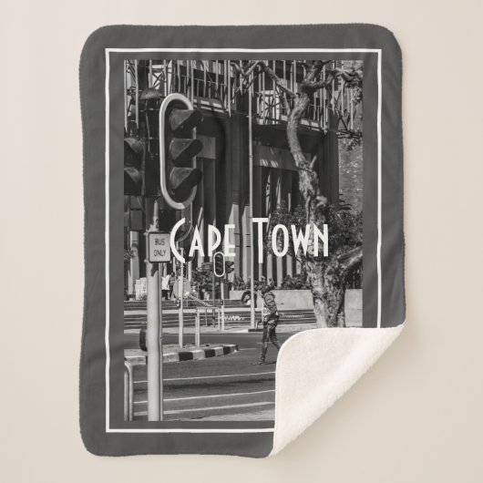 Couverture Sherpa Architecture de paysage urbain monochrome du Cap (Devant)