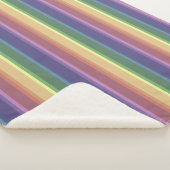 Couverture Sherpa Bandes arc-en-ciel coupées (3/4)