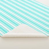 Couverture Sherpa Bandes de bonbons turquoise et blanche (3/4)