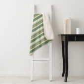 Couverture Sherpa Bandes vert olive (En situation)