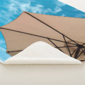 Couverture Sherpa Beach party blues soleil océan parapluie pop coule (3/4)