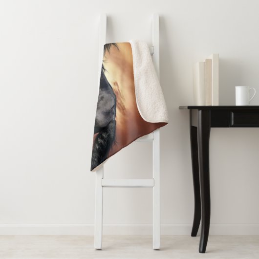Couverture Sherpa Beau Cheval Noir (En situation)