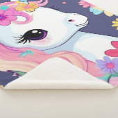 Couverture Sherpa Bébé blanc adorable licorne avec fleurs (3/4)