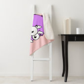 Couverture Sherpa Belle Illustration D'Un Tricératops. (En situation)