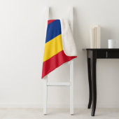 Couverture Sherpa Blanche Sherpa patriotique avec drapeau de Roumani (En situation)