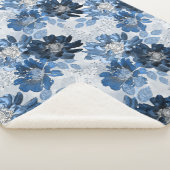 Couverture Sherpa Bleu clair, fleurs bleu foncé sur gris clair (3/4)