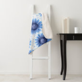 Couverture Sherpa Blue Daisy Sherpa Blanket (En situation)
