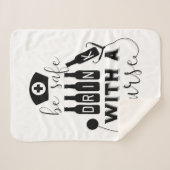 Couverture Sherpa Boire en toute sécurité avec une infirmière (Devant (Horizontal))