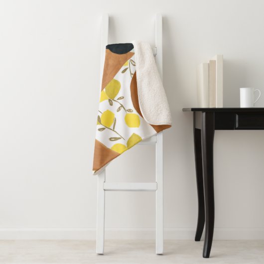 Couverture Sherpa Botany Portrait - Femme avec verdure (En situation)