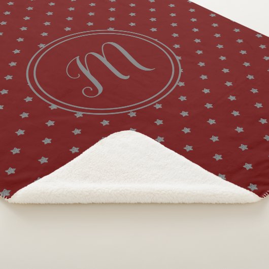 Couverture Sherpa Bourgogne Red Stars Motif Élégant Monogramme (3/4)