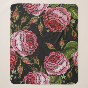Couverture Sherpa Broderie roses rouges vintage motif sans soudure.