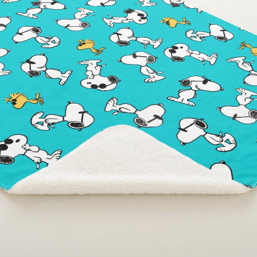 Couverture Sherpa cacahuètes | Snoopy & Lunettes de soleil Motif (3/4)