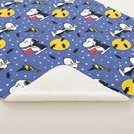 Couverture Sherpa cacahuètes | Snoopy Vampire Motif (3/4)
