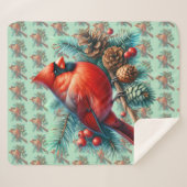 Couverture Sherpa Cardinal on Pine Branch with Winter Berries (Devant (Horizontal))