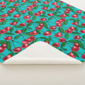 Couverture Sherpa Cerises rouges sur turquoise (3/4)