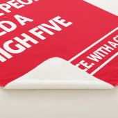 Couverture Sherpa Certaines personnes ont besoin d'un maximum de cin (3/4)