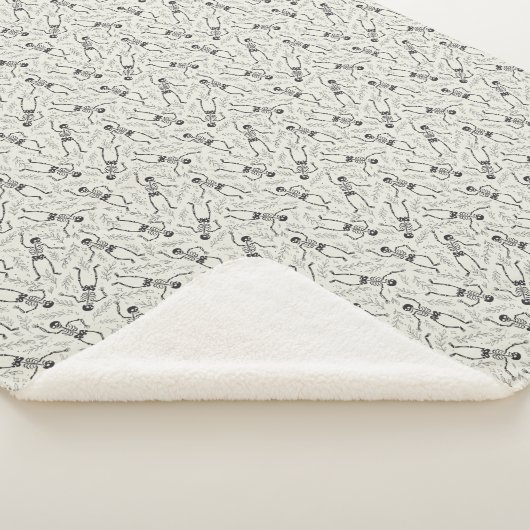 Couverture Sherpa Charbon et Ecru Neutre Halloween Squelette Motif (3/4)