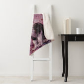 Couverture Sherpa Chat Fleur de Cerisier et Papillons (2) (En situation)