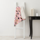 Couverture Sherpa Chats et vin mignon motif rose (En situation)