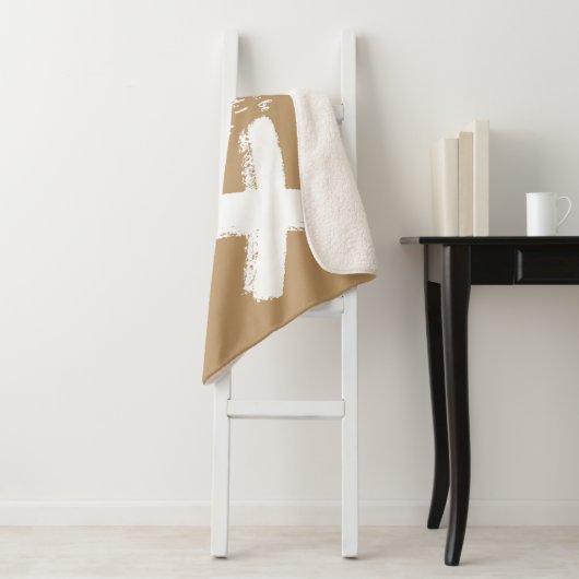 Couverture Sherpa Chauve-prière chrétienne Croix blanche (En situation)