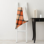 Couverture Sherpa Citrouille d'automne classique Orange Brown Tartan (En situation)