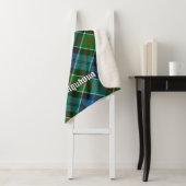 Couverture Sherpa Clan Colquhoun Tartan (En situation)