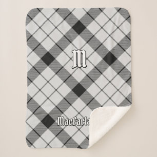 Couverture Sherpa Clan MacFarlane Tartan noir et blanc
