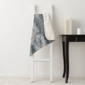 Couverture Sherpa  Coastal Shibori Muted Ocean Blues & San           (En situation)