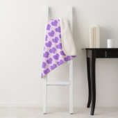 Couverture Sherpa Cœurs violets (En situation)