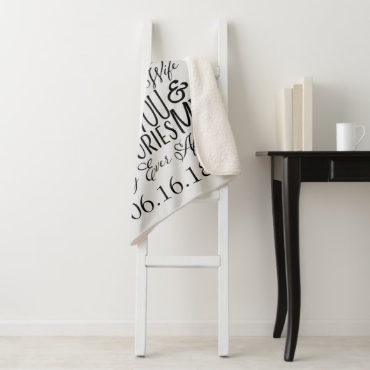 Couverture Sherpa Collage d'art Word mariage (En situation)