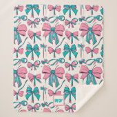 Couverture Sherpa Coquette rose et arcs turquoises monogramme (Devant)