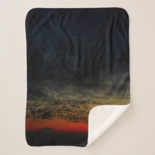 Couverture Sherpa Coucher de soleil avant la tempête