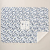 Couverture Sherpa Custom Name Dusty Blue Toile Floral Cozy Blanket (Devant (Horizontal))