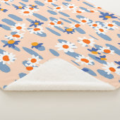 Couverture Sherpa Cute botanical seamless pattern. Small daisies sca (3/4)
