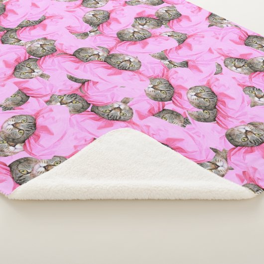 Couverture Sherpa Cute Chat dans un Motif Casquette rose Random (3/4)