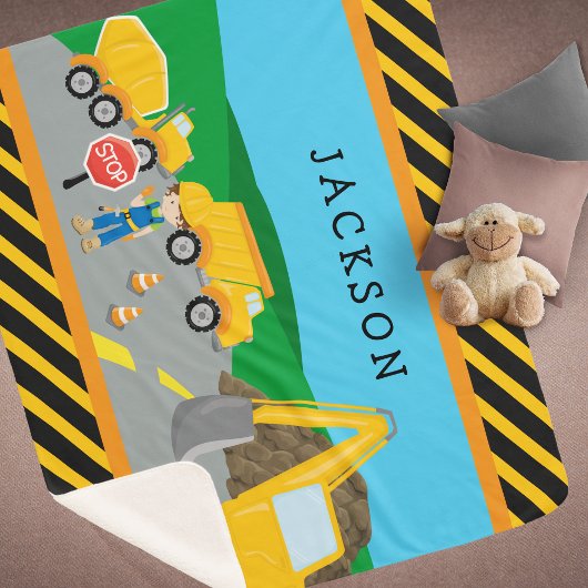 Couverture Sherpa Cute Little Boy Construction Véhicule Monogramme
