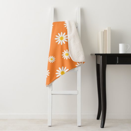 Couverture Sherpa Daisy Meadows Orange (En situation)