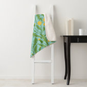 Couverture Sherpa Dandelions, vert, jaune et bleu (En situation)