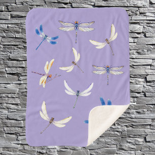 Couverture Sherpa De magnifiques libellules en vol sur le Dusky Purp