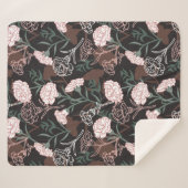 Couverture Sherpa Délicates oeillets roses avec fleurs Feuilles vert (Devant (Horizontal))