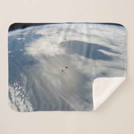 Couverture Sherpa Des Petits Satellites Orbitent Au-Dessus D'Une Par (Devant (Horizontal))