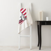 Couverture Sherpa Dessin d'un bulldog français avec drapeau américai (En situation)