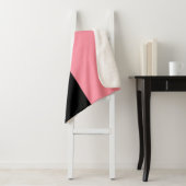 Couverture Sherpa Deux couleurs tendance | Nom | Rose noir et Saumon (En situation)