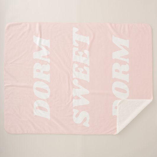 Couverture Sherpa Dorm Sweet Dorm en Blush (Devant (Horizontal))