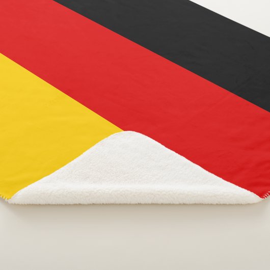 Couverture Sherpa Drapeau allemand (3/4)