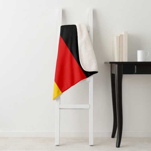 Couverture Sherpa Drapeau allemand (En situation)