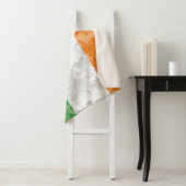 Couverture Sherpa Drapeau de l'Irlande avec motif shamrock (En situation)